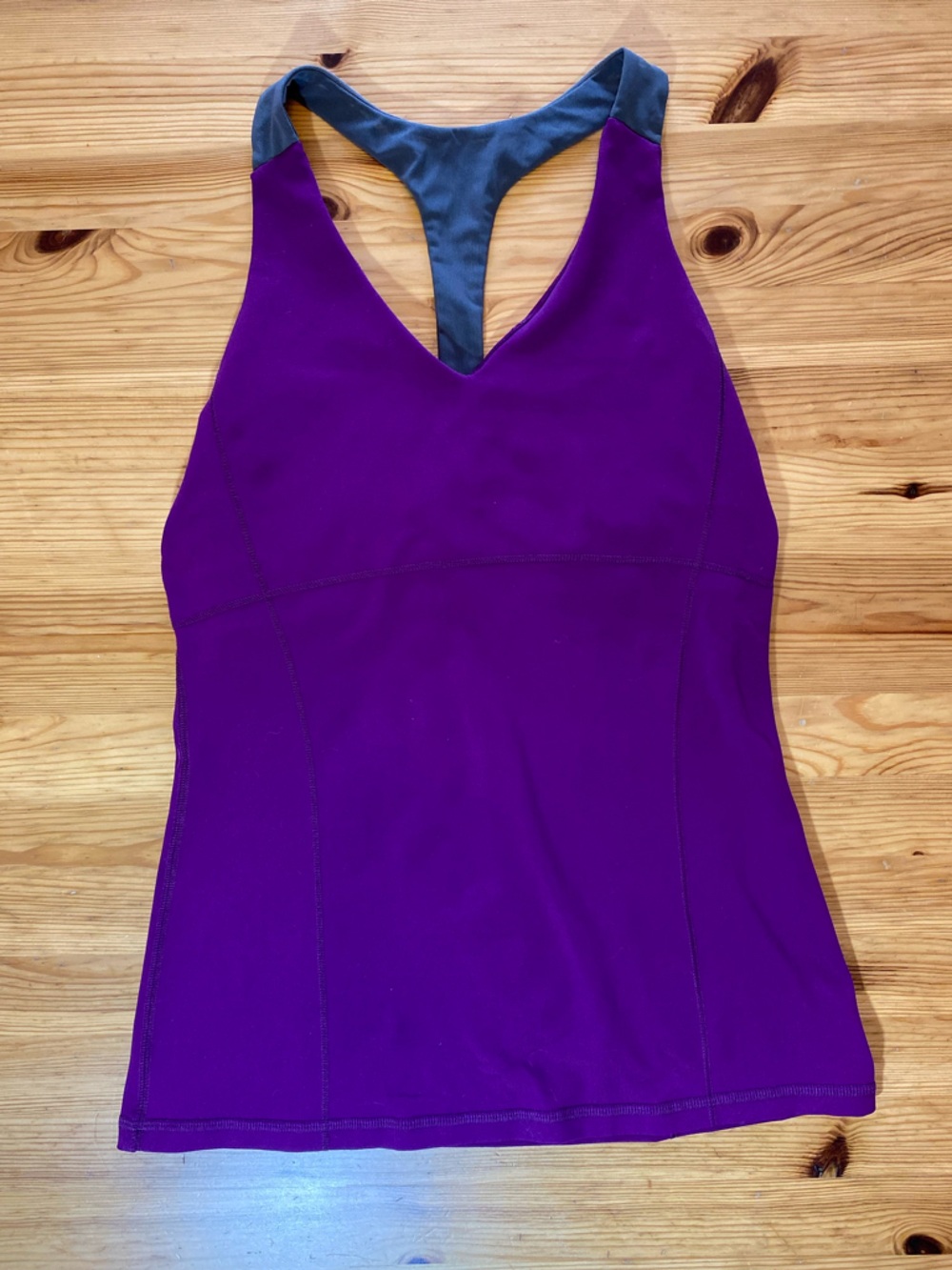 ALO Yoga Racerback Cut Out Tank in Plum Purple and Grey Size Small - Picture 3 of 8